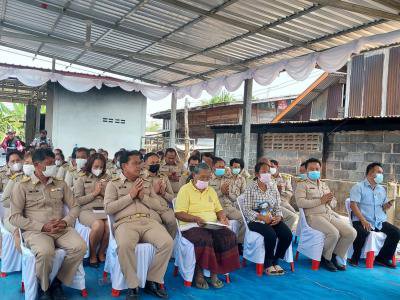 มอบถุงยังชีพพระราชทานให้แก่บ้านผู้ประเหตุวาตภัยฯ บ้านปอแดง หมู่ 4