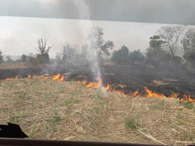 งานป้องกันฯ ออกระงับเหตุเพลิงไหม้