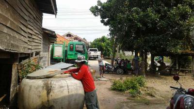 งานป้องกันฯ บริการน้ำให้ประชาชนฯ