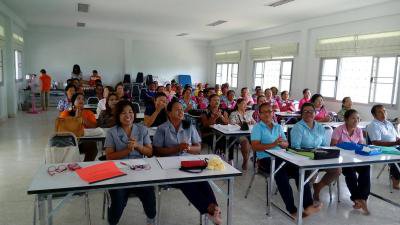 โครงการประชาชนคนภูหลวง ห่วงใยใสาใจสุขภาพ ประจำปี 2559