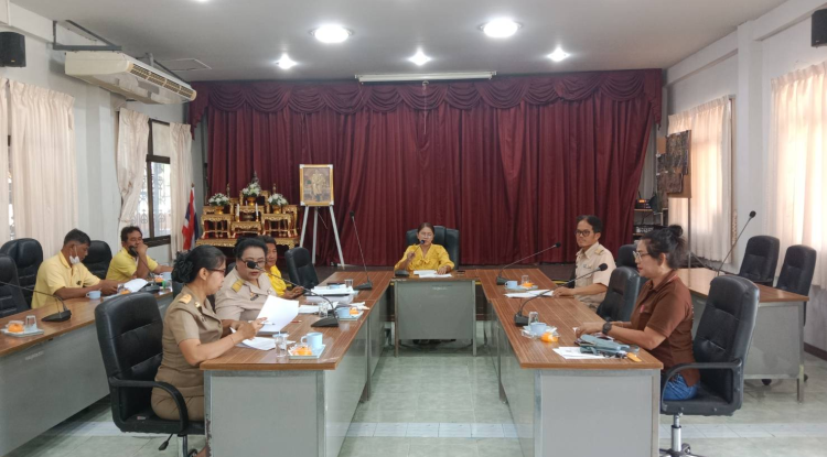 ประชุมคณะกรรมการสนับสนุนการจัดทำแผนฯ (พิจารณายกร่างแผนพัฒนา ครั้งที่ 1/2568 รอบผ่านประชุมประชาคมระดับตำบล)
