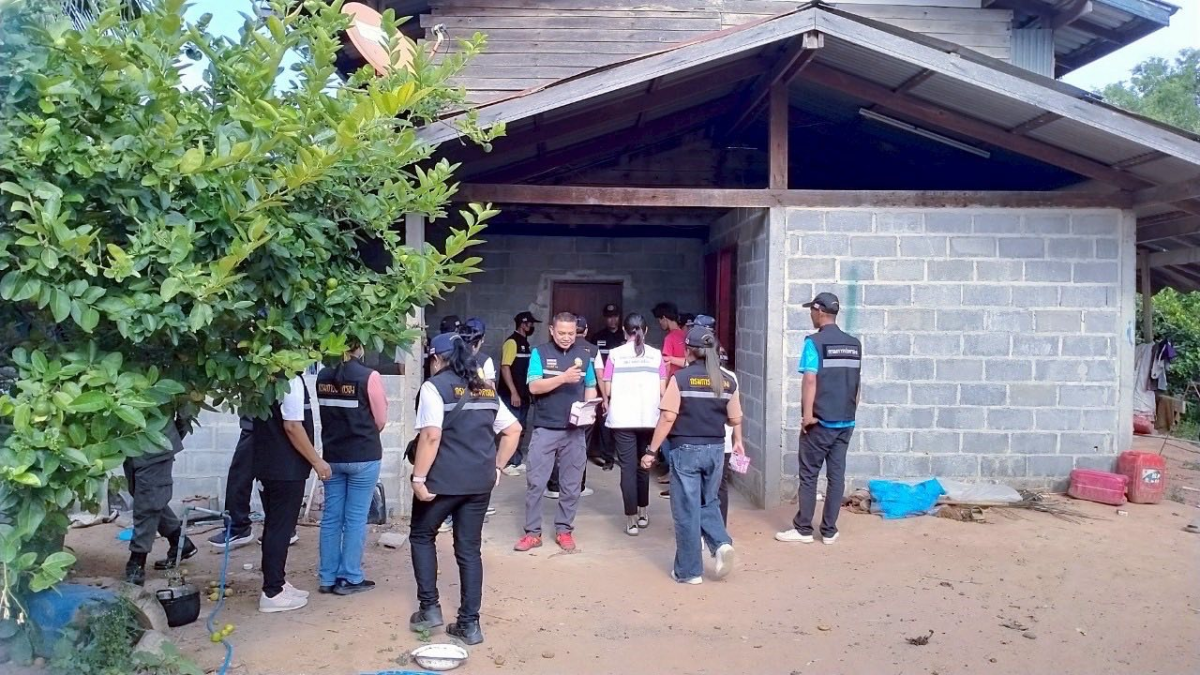 ร่วมปฏิบัติการค้นหาผู้เสพยาเสพติดในหมู่บ้าน/ชุมชน