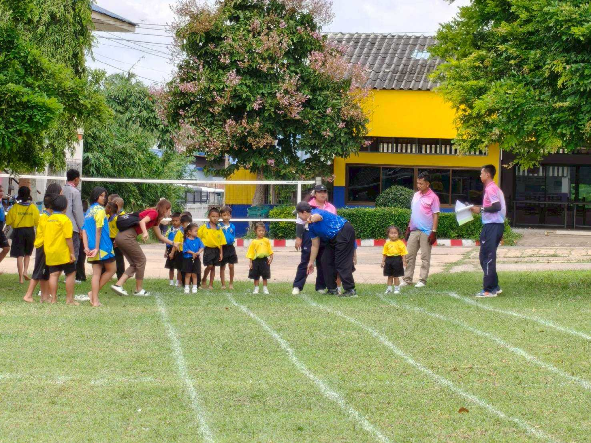 โครงการแข่งขันกีฬาระดับปฐมวัย ของศูนย์พัฒนาเด็กเล็ก อบต.ภูหลวง (บ้านหลุมเงิน) ร่วมกับโรงเรียนบ้านหลุมเงิน