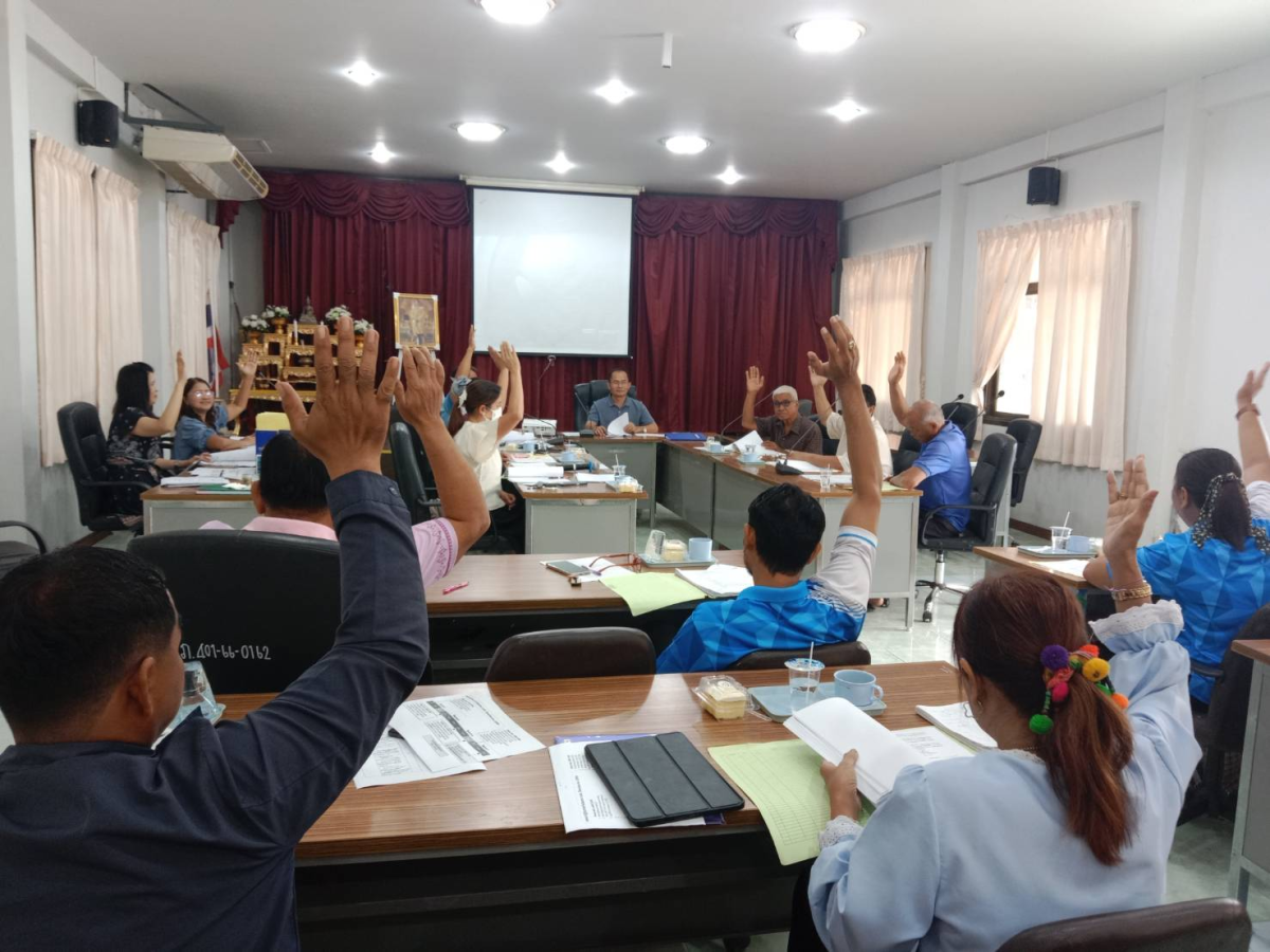 ประชุมคณะกรรมการกองทุนหลักประกันสุขภาพ อบต.ภูหลวง  ครั้งที่ 1/2569