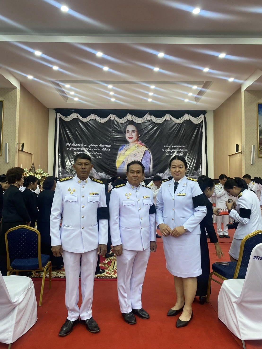 ร่วมพิธีบำเพ็ญกุศลสัตตมวาร ๗ วัน เพื่ออุทิศถวายเป็นพระราชกุศลแด่ สมเด็จพระนางเจ้าสิริกิติ์ พระบรมราชินีนาถ พระบรมราชชนนีพันปีหลวง