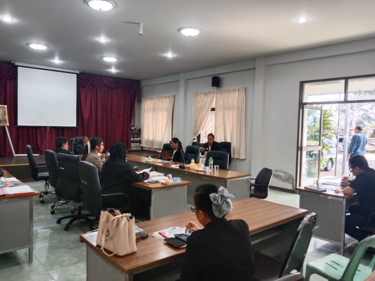 ประชุมคณะกรรมการติดตามและประเมินผลแผนฯ