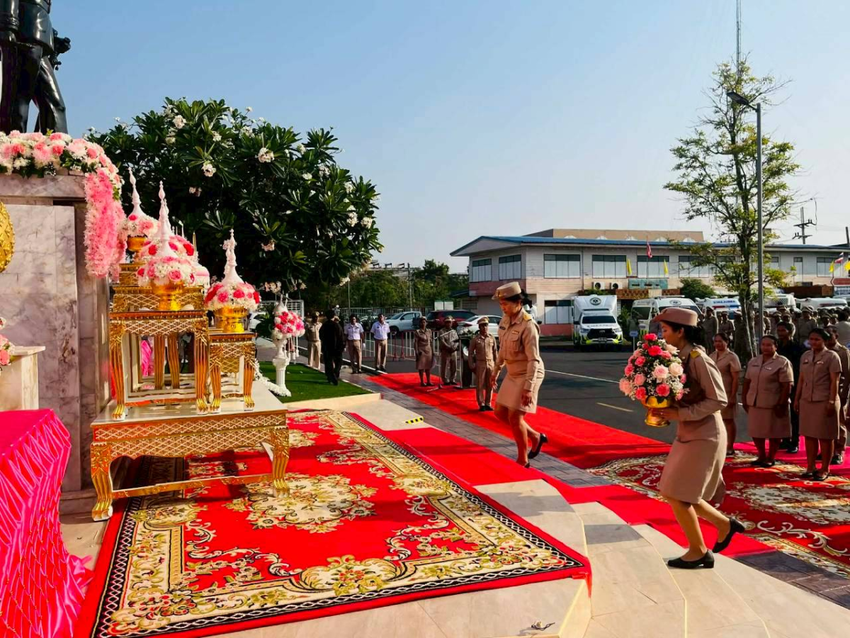 ร่วมพิธีถวายราชสักการะ และกล่าวถวายราชสดุดี พระบาทสมเด็จพระจุลจอมเกล้าเจ้าอยู่หัว เนื่องในวันท้องถิ่นไทย ประจำปี ๒๕๖๙ 