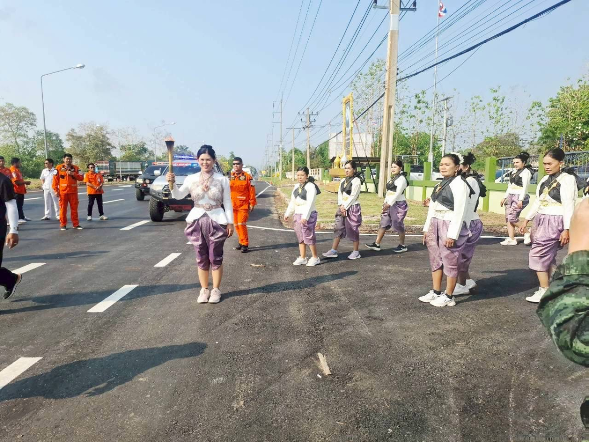 พิธีรับมอบคบไฟและวิ่งคบไฟ ในพิธีเปิดงานฉลองวันแห่งชัยชนะของท้าวสุรนารี ประจำปี 2569