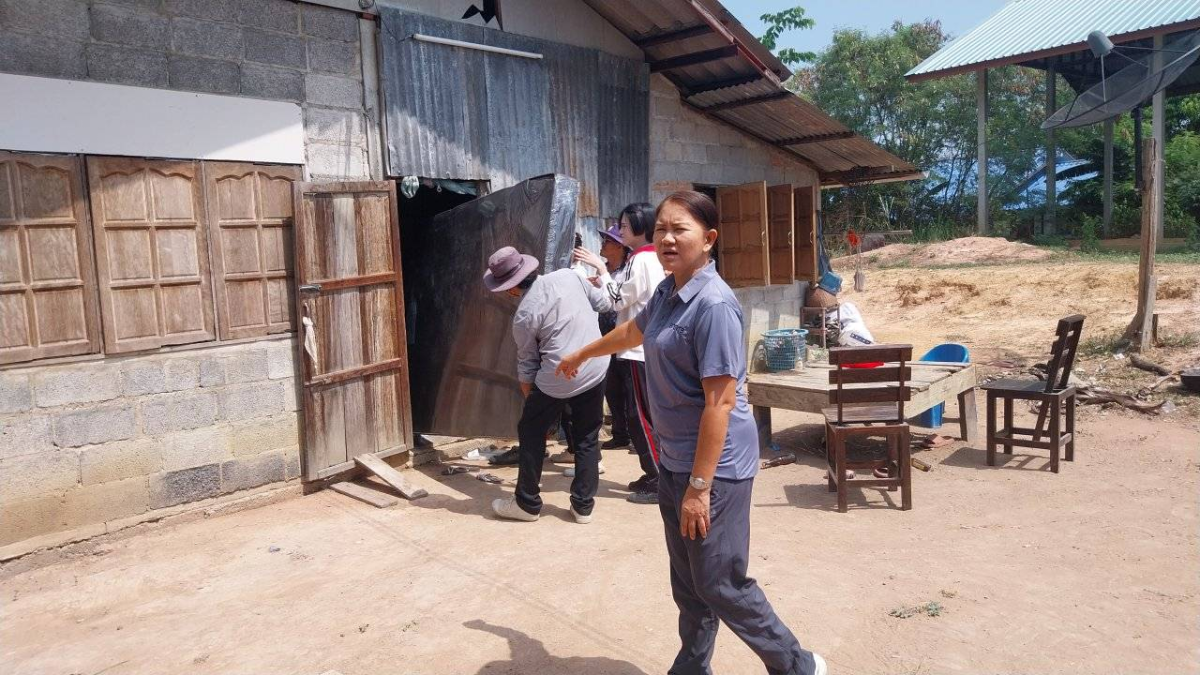 ส่งมอบครุภัณฑ์และวัสดุทางการแพทย์ พร้อมด้วยผ้าอ้อมสำเร็จรูป ให้ กับผู้ป่วยในศูนย์ส่งเสริมและฟื้นฟู คุณภาพชีวิตผู้สูงอายุ ผู้พิการ และผู้ด้อยโอกาสตำบลภูหลวง