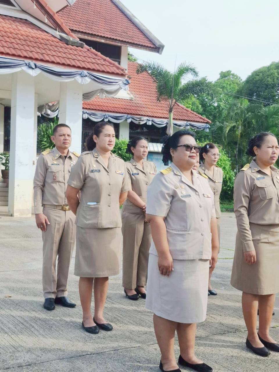 กิจกรรมเคารพธงชาติและร้องเพลงชาติไทย