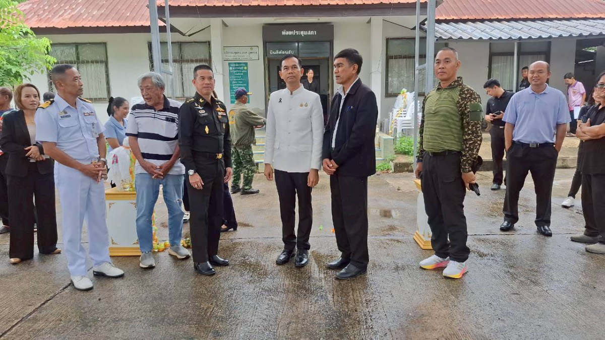 พิธีเปิด กิจกรรม "KICK OFF การจัดเก็บขยะมูลฝอยตำบลภูหลวง"