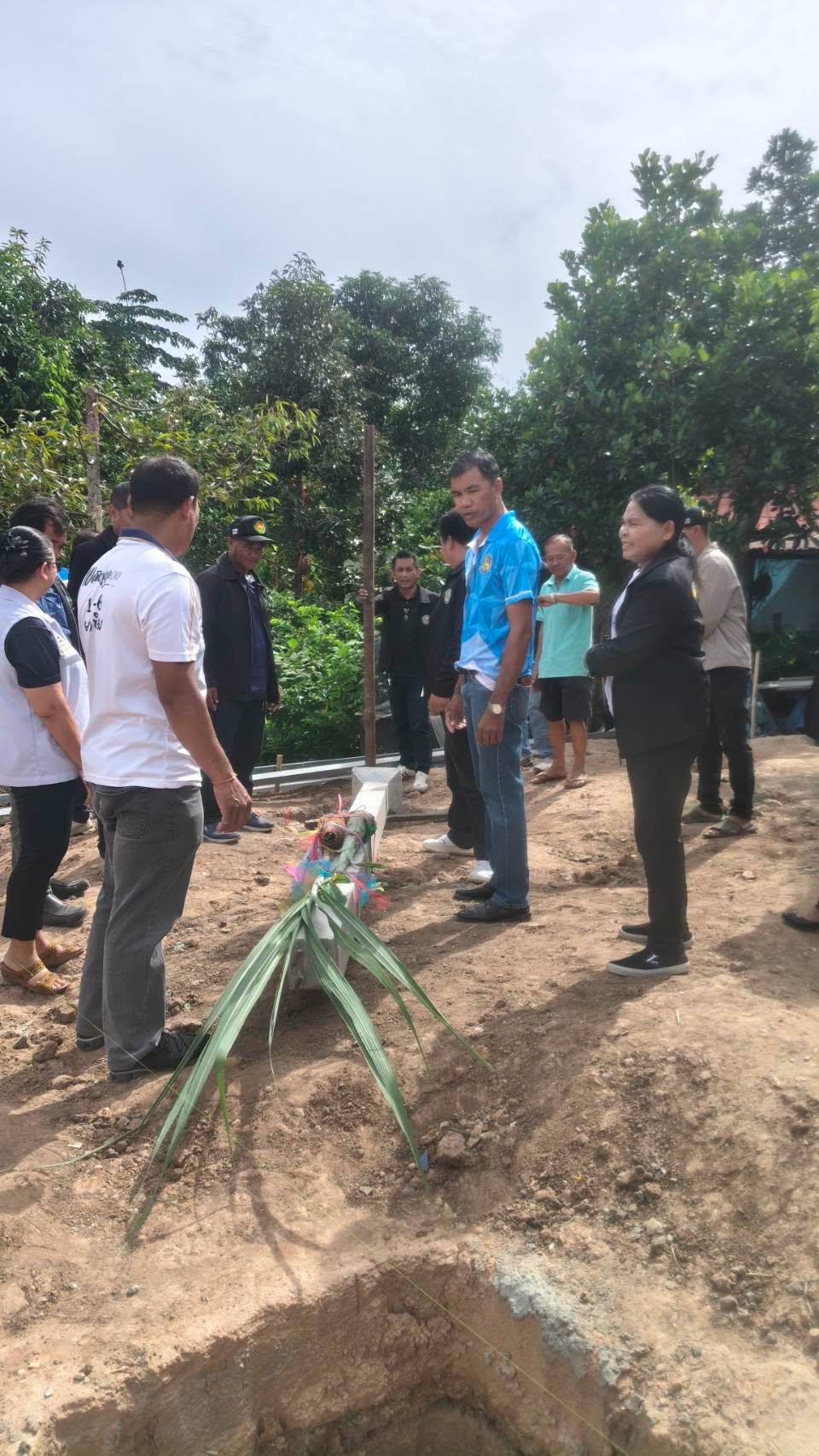 พิธีลงเสาเอกสร้างบ้าน ตามโครงการปรับสภาพแวดล้อมที่อยู่อาศัยสำหรับคนพิการ
