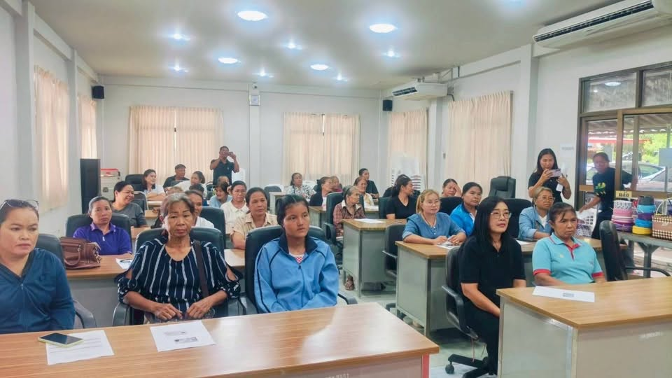 โครงการส่งเสริมอาชีพของกลุ่มสตรีแม่บ้านตำบลภูหลวง ประจำปีงบประมาณ พ.ศ. ๒๕๖๙