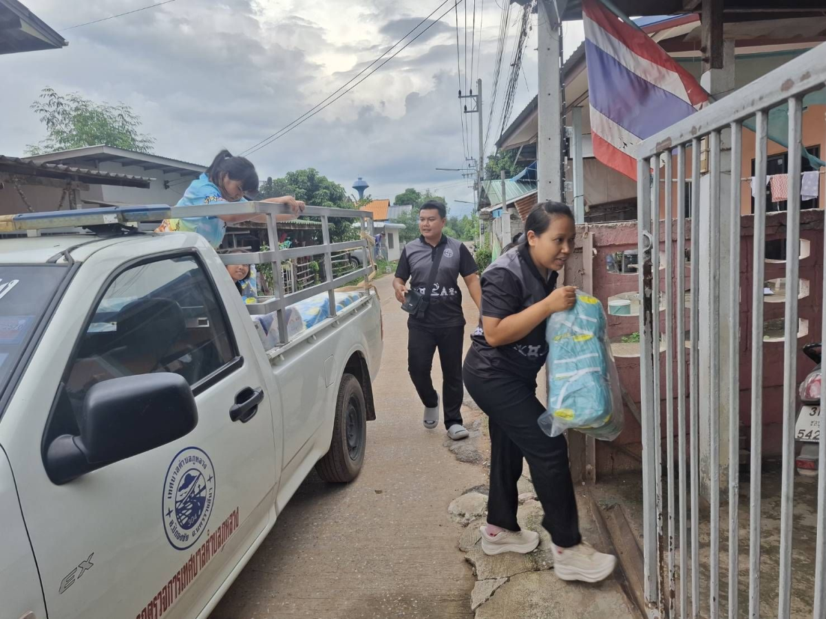 มอบผ้าอ้อมสำเร็จรูปให้แก่ผู้สูงอายุ ผู้ป่วยติดเตียง และกลุ่มเปราะบาง