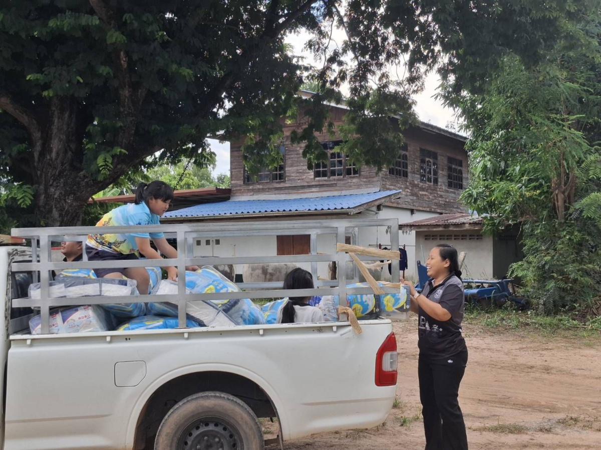 มอบผ้าอ้อมสำเร็จรูปให้แก่ผู้สูงอายุ ผู้ป่วยติดเตียง และกลุ่มเปราะบาง